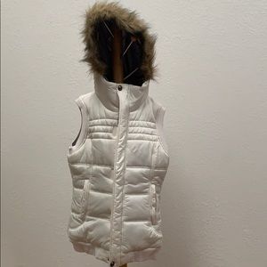 Burton puffy vest